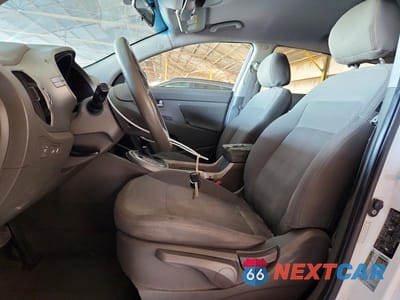 Zdjęcie 7 z 13 samochodu: 2012 KIA SPORTAGE LX VIN:KNDPB3A22C7275164 - miniatura