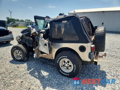 Drugie zdjęcie samochodu z przodu: 1999 JEEP WRANGLER / TJ SPORT VIN:1J4FY19S4XP404427 - miniatura