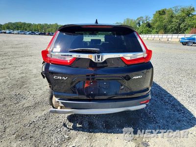 Zdjęcie 6 z 14 samochodu: 2018 HONDA CR-V EX VIN:7FARW2H54JE007543 - miniatura