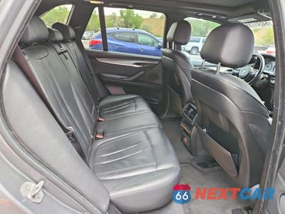 Zdjęcie 11 z 14 samochodu: 2014 BMW X5 XDRIVE35I VIN:5UXKR0C54E0K52037 - miniatura