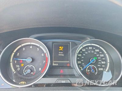 Zdjęcie 9 z 12 samochodu: 2016 VOLKSWAGEN GOLF R VIN:WVWLF7AU8GW127978 - miniatura