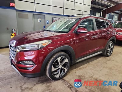 2017 HYUNDAI TUCSON LIMITED KM8J3CA20HU309495 - główne zdjęcie licytacji z USA - miniatura
