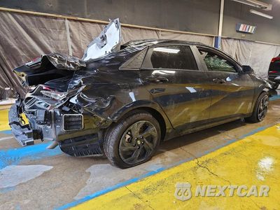 Trzecie zdjęcie samochodu z tyłu: 2026 HYUNDAI ELANTRA SEL SPORT VIN:KMHLM4DGXTU119702 - miniatura