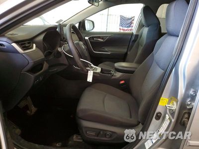 Zdjęcie 7 z 13 samochodu: 2020 TOYOTA RAV4 XLE VIN:2T3P1RFV0LC084390 - miniatura