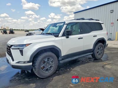 2024 LEXUS GX 550 OVERTRAIL+ JTJTBCDX8R5030053 - główne zdjęcie licytacji z USA - miniatura