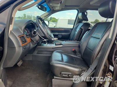 Zdjęcie 7 z 13 samochodu: 2010 NISSAN ARMADA PLATINUM VIN:5N1AA0NE5AN609915 - miniatura