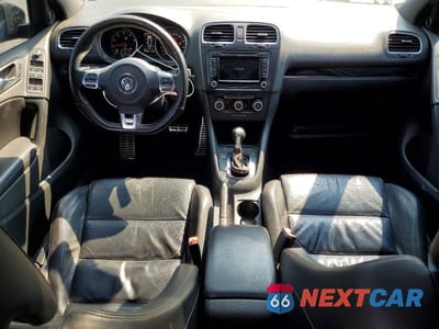 Zdjęcie 8 z 14 samochodu: 2010 VOLKSWAGEN GTI VIN:WVWHD7AJ8AW225837 - miniatura