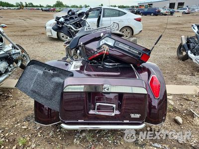 Czwarte zdjęcie samochodu z boku: 2007 HARLEY-DAVIDSON FLHTCUI VIN:1HD1FC4117Y622463 - miniatura
