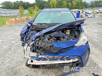 Piąte zdjęcie samochodu w środku: 2016 TOYOTA PRIUS V TWO VIN:JTDZN3EU5GJ044585 - miniatura