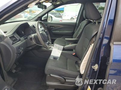 Zdjęcie 7 z 12 samochodu: 2019 HONDA PASSPORT SPORT VIN:5FNYF7H2XKB010927 - miniatura