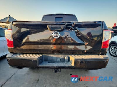 Zdjęcie 6 z 12 samochodu: 2018 NISSAN TITAN XD PRO-4X VIN:1N6BA1F4XJN517457 - miniatura