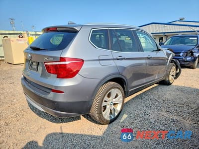 Trzecie zdjęcie samochodu z tyłu: 2011 BMW X3 XDRIVE35I VIN:5UXWX7C56BL730775 - miniatura