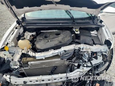 Zdjęcie 12 z 13 samochodu: 2019 LINCOLN MKC SELECT VIN:5LMCJ2D94KUL16164 - miniatura