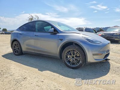 Czwarte zdjęcie samochodu z boku: 2025 TESLA MODEL Y VIN:7SAYGDED1SF311932 - miniatura