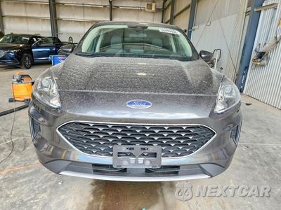 Piąte zdjęcie samochodu w środku: 2020 FORD ESCAPE SE VIN:1FMCU9G61LUC26511 - miniatura