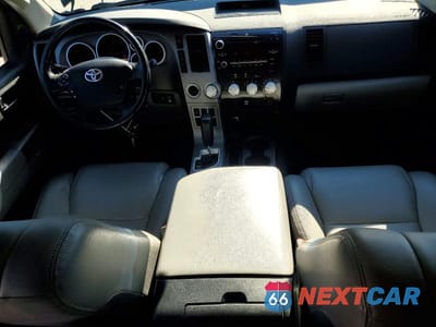 Zdjęcie 8 z 12 samochodu: 2010 TOYOTA TUNDRA DOUBLE CAB SR5 VIN:5TFUY5F18AX095875 - miniatura