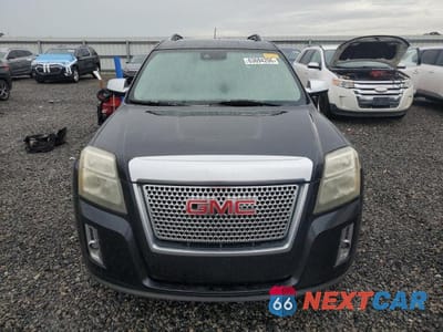 Piąte zdjęcie samochodu w środku: 2015 GMC TERRAIN DENALI VIN:2GKFLUE3XF6310611 - miniatura