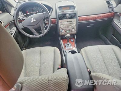 Zdjęcie 8 z 12 samochodu: 2011 MITSUBISHI GALANT ES VIN:4A32B3FF6BE014665 - miniatura