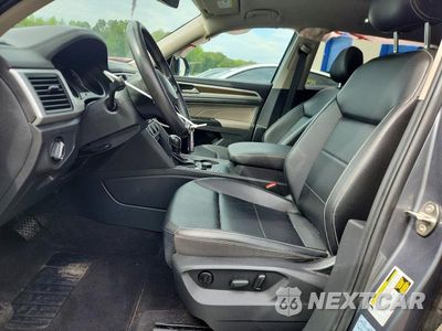 Zdjęcie 7 z 13 samochodu: 2021 VOLKSWAGEN ATLAS SE VIN:1V2KR2CA5MC556645 - miniatura