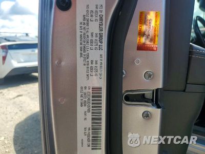 Zdjęcie 12 z 12 samochodu: 2014 CHRYSLER 300 S VIN:2C3CCABG3EH357099 - miniatura
