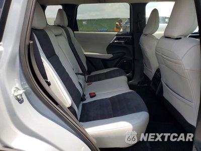 Zdjęcie 10 z 12 samochodu: 2025 MITSUBISHI OUTLANDER SE VIN:JA4J3VA84SZ056867 - miniatura