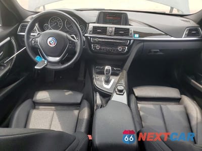 Zdjęcie 8 z 12 samochodu: 2018 BMW 3ER 330 XI VIN:WBA8D9C53JA607876 - miniatura