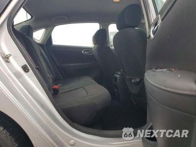 Zdjęcie 10 z 12 samochodu: 2019 NISSAN SENTRA SV VIN:3N1AB7AP4KY380541 - miniatura