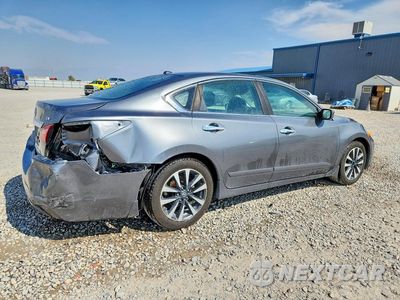 Trzecie zdjęcie samochodu z tyłu: 2016 NISSAN ALTIMA 2.5 SV VIN:1N4AL3AP2GC147007 - miniatura