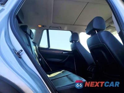Zdjęcie 10 z 12 samochodu: 2011 BMW X3 XDRIVE28I VIN:5UXWX5C53BL702808 - miniatura