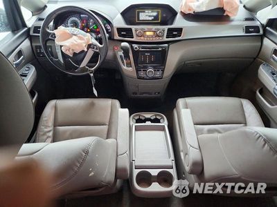 Zdjęcie 8 z 14 samochodu: 2016 HONDA ODYSSEY EXL VIN:5FNRL5H6XGB106522 - miniatura