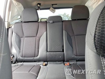 Zdjęcie 10 z 13 samochodu: 2019 SUBARU FORESTER PREMIUM VIN:JF2SKAEC7KH450715 - miniatura