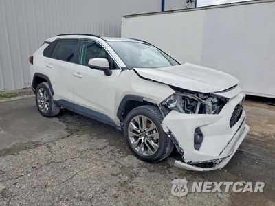 Czwarte zdjęcie samochodu z boku: 2024 TOYOTA RAV4 XLE PREMIUM VIN:2T3C1RFV9RW345389 - miniatura
