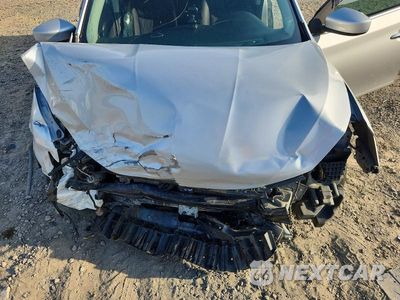 Zdjęcie 11 z 12 samochodu: 2018 NISSAN SENTRA SV VIN:3N1AB7APXJL622826 - miniatura