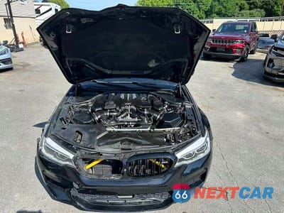 Zdjęcie 7 z 10 samochodu: 2020 BMW M5 BASE VIN:WBSJF0C0XLB449010 - miniatura