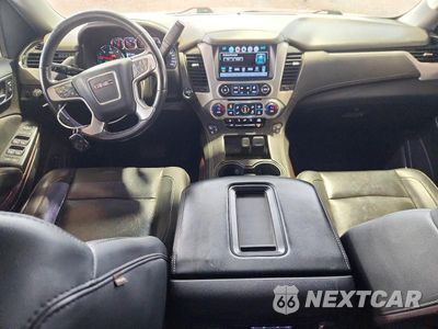 Zdjęcie 8 z 13 samochodu: 2020 GMC YUKON XL C1500 SLT VIN:1GKS1GKCXLR245172 - miniatura