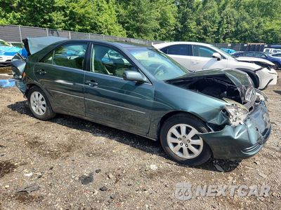 Czwarte zdjęcie samochodu z boku: 2002 TOYOTA CAMRY XLE VIN:4T1BE30K52U527391 - miniatura