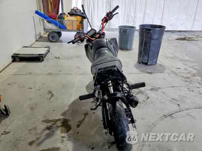 Czwarte zdjęcie samochodu z boku: 2022 HONDA GROM 125 VIN:MLHJC9210N5007477 - miniatura