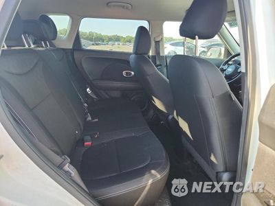 Zdjęcie 10 z 12 samochodu: 2015 KIA SOUL BASE VIN:KNDJN2A21F7813283 - miniatura