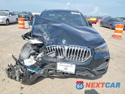 Piąte zdjęcie samochodu w środku: 2020 BMW X1 XDRIVE28I VIN:WBXJG9C02L5P85325 - miniatura
