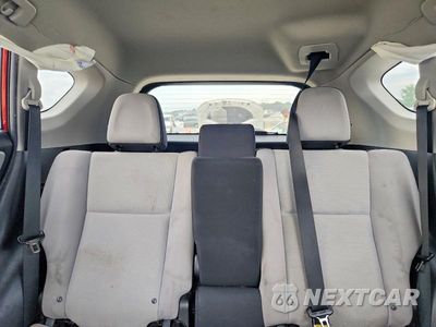 Zdjęcie 10 z 14 samochodu: 2018 TOYOTA RAV4 XLE VIN:2T3WFREV7JW455068 - miniatura