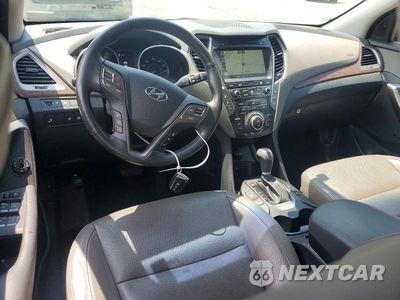 Zdjęcie 8 z 12 samochodu: 2018 HYUNDAI SANTA FE SE ULTIMATE VIN:KM8SR4HF0JU271645 - miniatura