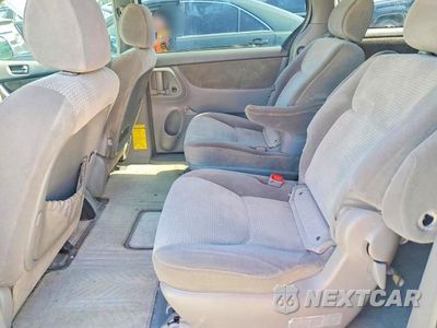Zdjęcie 11 z 13 samochodu: 2008 TOYOTA SIENNA LE 7-PASSENGER VIN:5TDZK23C18S210747 - miniatura