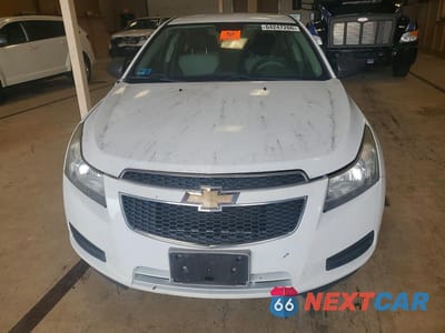 Piąte zdjęcie samochodu w środku: 2013 CHEVROLET CRUZE LS VIN:1G1PA5SG3D7111621 - miniatura
