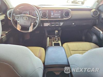 Zdjęcie 8 z 12 samochodu: 2017 TOYOTA TACOMA SR5 V6 VIN:5TFRZ5CN7HX023053 - miniatura