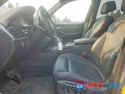 Zdjęcie 7 z 13 samochodu: 2016 BMW X5 XDR40E VIN:5UXKT0C51G0S79457 - miniatura