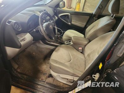 Zdjęcie 7 z 13 samochodu: 2010 TOYOTA RAV4 BASE VIN:JTMBF4DV6AD024530 - miniatura