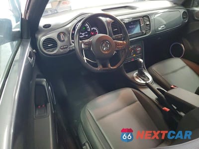 Zdjęcie 8 z 12 samochodu: 2016 VOLKSWAGEN BEETLE SE VIN:3VWJ17AT5GM605817 - miniatura