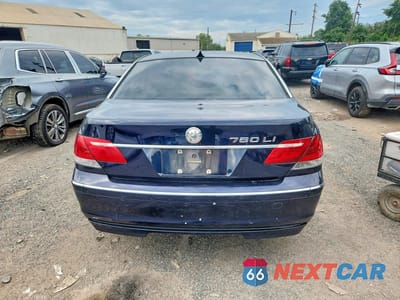 Zdjęcie 6 z 12 samochodu: 2006 BMW 760 LI VIN:WBAHN03526DD98258 - miniatura