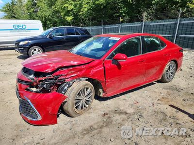 2024 TOYOTA CAMRY XLE 4T1F31AK0RU077119 - główne zdjęcie licytacji z USA - miniatura
