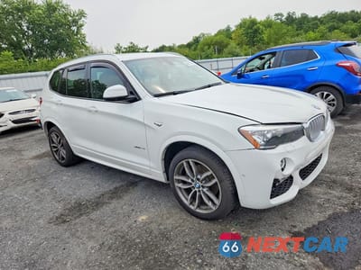 Czwarte zdjęcie samochodu z boku: 2016 BMW X3 XDRIVE28I VIN:5UXWX9C57G0D70228 - miniatura